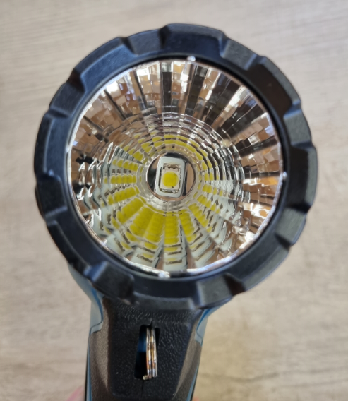 Makita DML802 Akku-Lampe (im Karton)