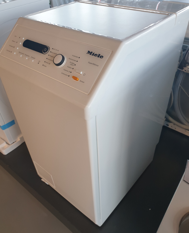 Miele Waschmaschine Toplader weiß WW690WPM