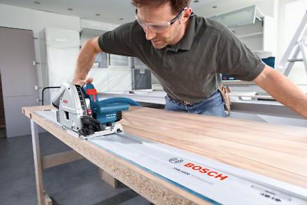 Bosch Professional GKT55GCE Elektro-Tauchsäge inkl. L-Boxx + Zubehör (0601675002)