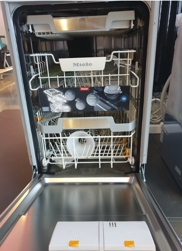 Miele integrierter Geschirrspüler 45cm G5840SCiSL