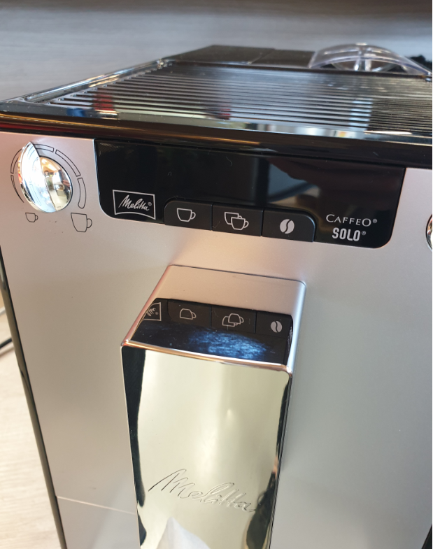 Melitta Caffeo Solo Silber-Schwarz E950-103 (Demo-Modell)