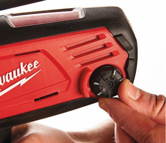 Milwaukee C18PCG/310C-201B Akku-Kartuschenpresse