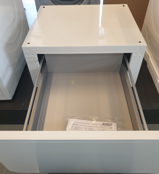 Miele Unterbausockel WTS410