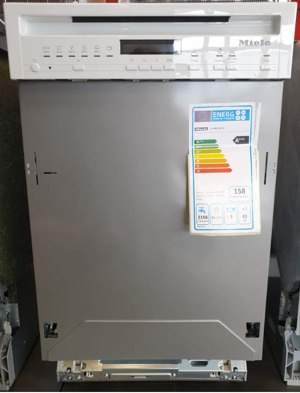 Miele integrierter Geschirrspüler 45cm G5840SCiSL brilliantweiß
