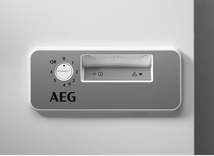 AEG Gefriertruhe AHB93331LW