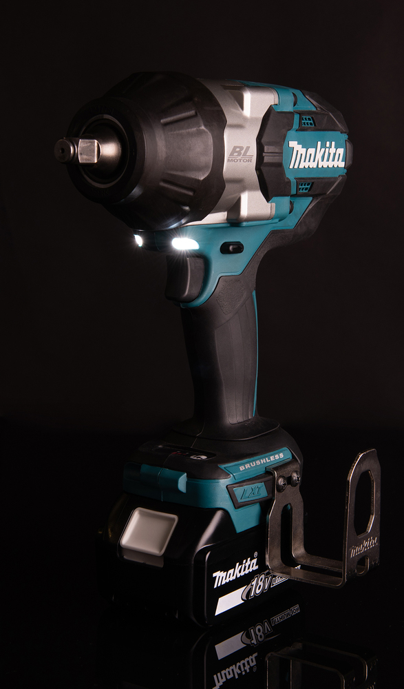 Makita DTW1002RTJ Akku-Schlagschrauber