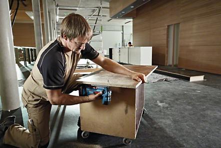 Bosch Professional GST 18V-Li S Akku-Stichsäge solo inkl. L-Boxx (06015A5101)