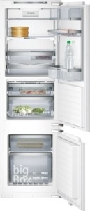 KI39FP60 Einbau-Kühl-Gefrier-Kombination Flachscharnier-Technik, softEinzug mit Türdämpfung Sockelag
